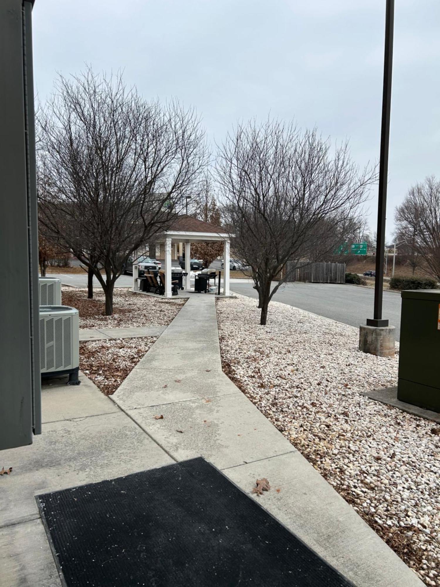 Microtel Inn & Suites By Wyndham Lynchburg Exterior photo
